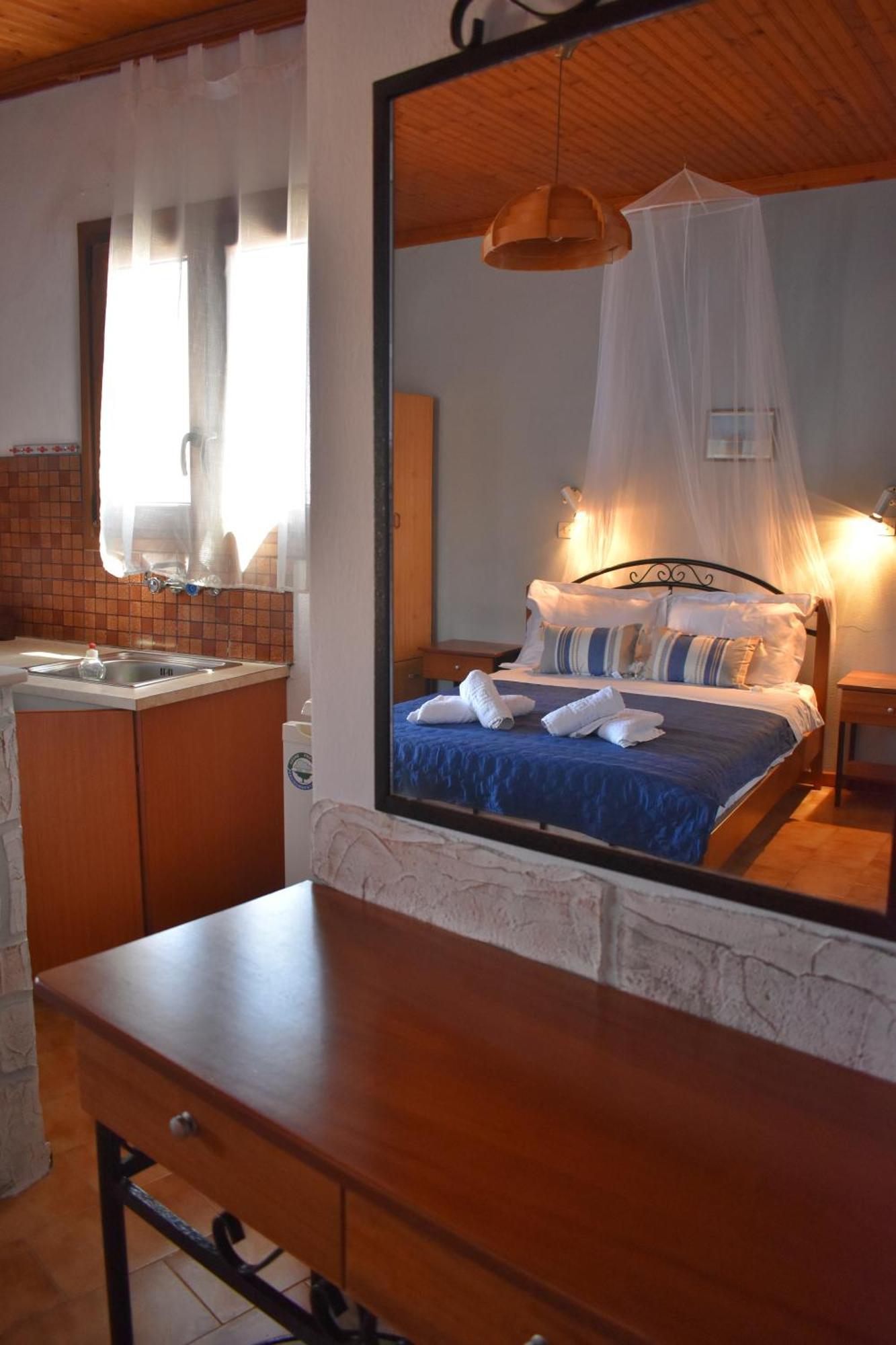 Kastro Studios Скопелос Номер фото